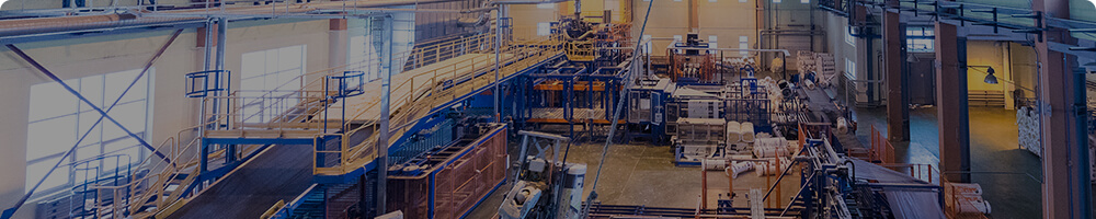 製品が製造される工場内部